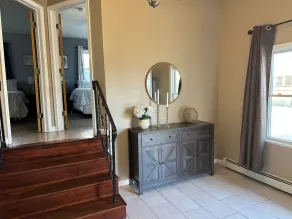 Newly Renovated 2 Bedroom House - Entrée intérieure