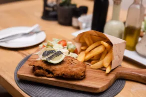 Toshari Lodge - Restaurant