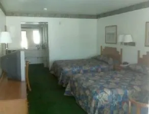 Diboll Inn and Suites - Room