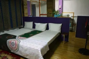 Bemugi's - Room
