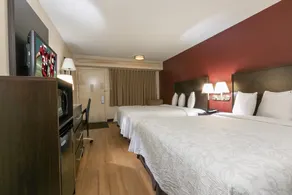 Red Roof Inn PLUS+ Pittsburgh East - Monroeville - Chambre