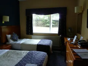 Carlton Park Hotel Rotherham - Room