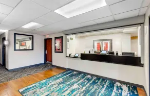 Extended Stay America Select Suites - Chicago - Naperville - West - Lobby