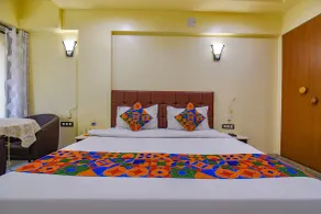 FabHotel SR Wakad - Nr Mall of Millenium - Room