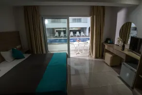 Milea Hotel - Zimmer