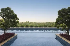 Radisson Hotel Delhi MG Road - Pool