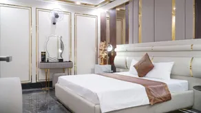 Romeo Villa Hotel HN - by BAY LUXURY - Zimmer