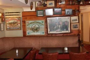 Mahon's Hotel - Restaurant
