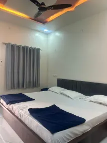 MORESHWAR PRIDE & RESIDENCY - Camera