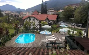 Nova Pousada Chamonix - Pool
