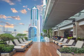 Eastin Grand Hotel Sathorn - Piscina