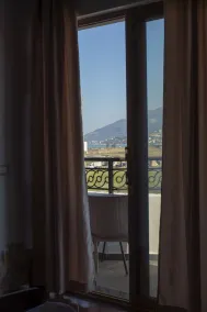 Oasis Hotel - Room