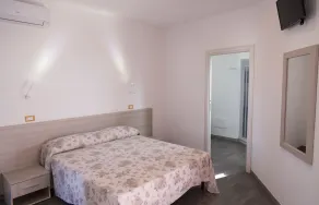 LUZIA AGRIRESORT - Piscina Panoramica e vista Mare a Capo Vaticano - Chambre