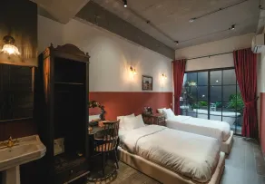 The Chum Boutique - Room