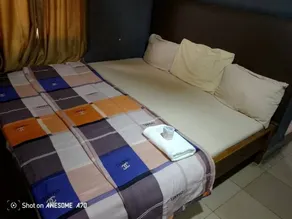 GAT Travellers Hotel - Habitación
