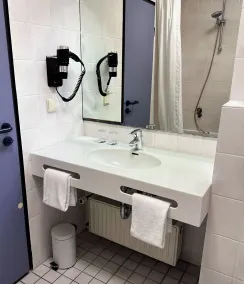 Coffee Fellows Hotel Frankfurt Airport-Langen - Bathroom