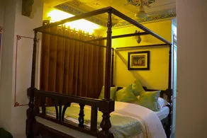 Hotel Mewar Haveli - At Lake Pichola - Quarto
