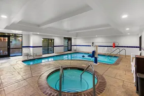 Comfort Suites Vacaville-Napa Valley Area - Pool