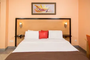 La Cour Hotel Apartments - Værelse