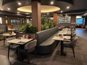 Holiday Inn & Suites Grande Prairie by IHG - Restaurant