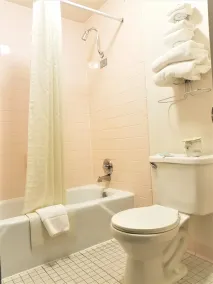 Motel 8 Laramie - Salle de bain