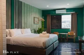 Tang House - Room