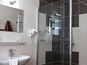 Le Rhien Hôtel-Restaurant - Bagno