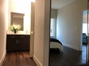 Westwood Apartments - Zimmer