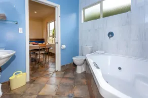 Tuscany On Thames - Badezimmer