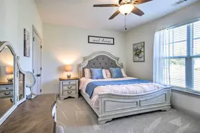 North Augusta Getaway w/ Large Deck & Yard - Værelse
