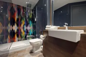 Village Hotel Bracknell - Bathroom