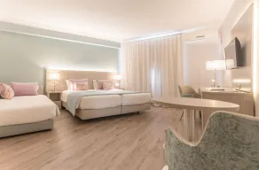 Loule Jardim Hotel - Room