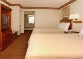 Quality Inn & Suites Clinton - Jackson West - Chambre