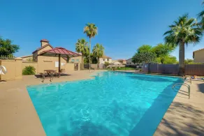 Relax Poolside! Retreat 2 Mi to Santan Mtn Casino - Interiør