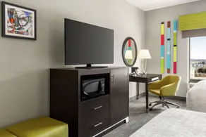 Hampton Inn & Suites York South - Room