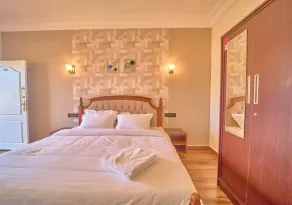 Ooty Mountain Bliss by VOYE HOMES - Camera