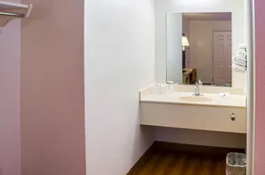 West Ashley Inn - Badezimmer