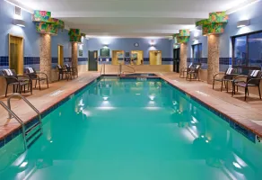 Holiday Inn Express Hotel & Suites Athens by IHG - Piscine