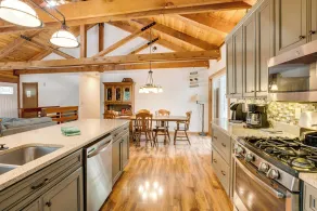 4 Mi to Beach: Lake Tahoe Mountain Retreat! - Interiør