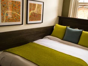 Rose & Crown Inn - Room