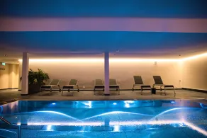 VIU Hotel Villars - Piscine