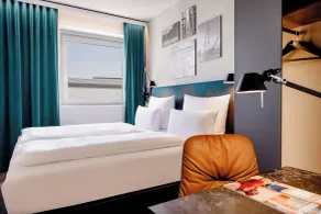 Motel One Hamburg am Michel - Chambre