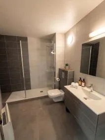 Brit Hôtel Les Colonnes Strasbourg Zénith - Salle de bain