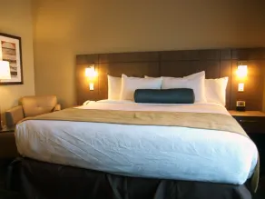Best Western Plus Winnipeg West - Zimmer