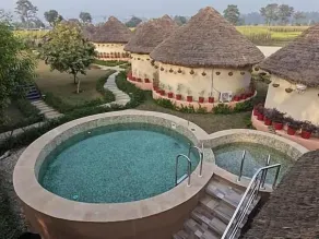 Forest Mud Villas - Pool