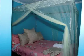 Riverside Homes Airbnb Marigat - Quarto