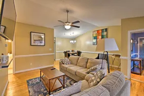 Pet-friendly Lillington Abode ~ 1 Mi to River - Innenbereich