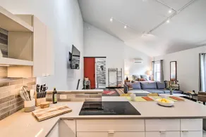 Contemporary-Boho Loft in Downtown Livingston! - Interior