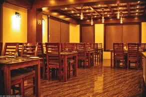 Golden Kuensel  Resort & Spa - Restaurant