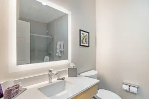 Kiota Inn & Event Center Sutter Creek, an Ascend Collection Hotel - Badezimmer